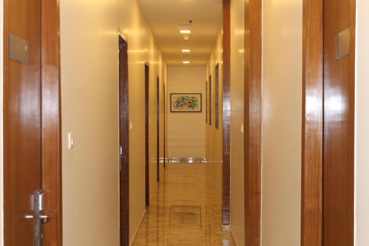 Hotel Airside Мумбаї Екстер'єр фото